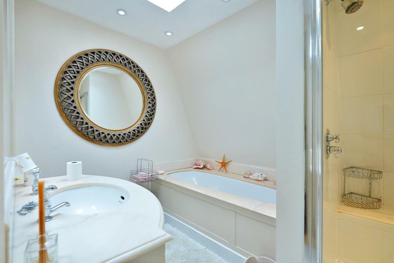 Ennismore Mews London Exterior photo